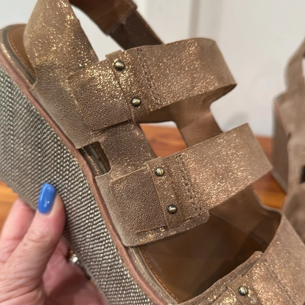 Donald Pliner Iris Slingback Wedge Sandals